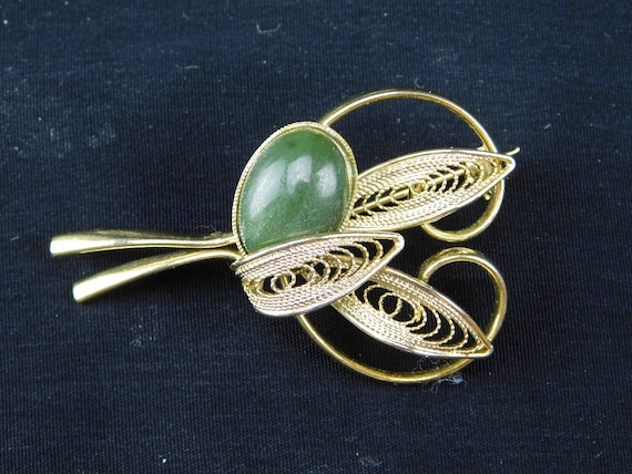 Yellow Gold Plated Filigree Jade Brooch Pin Leave… - image 2