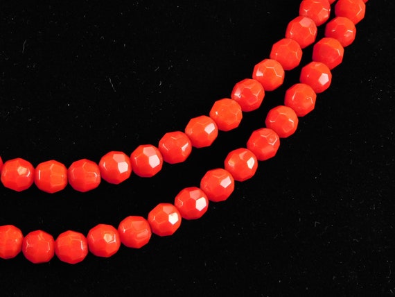 Estate Found Vintage Facetted Red Glass Bead Neck… - image 2
