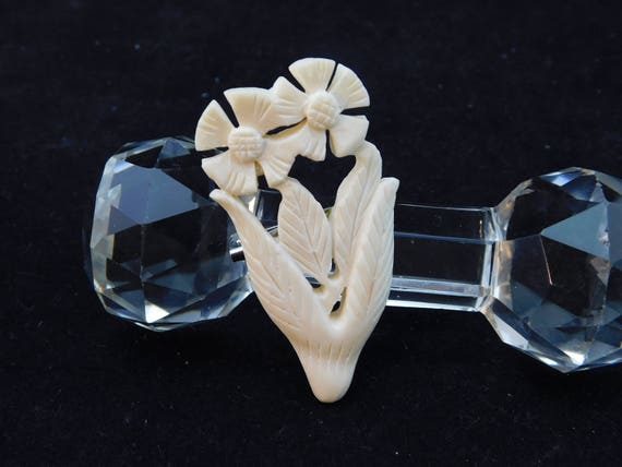 Vintage Hand Carved Bone Floral Brooch Pin - 2-1/… - image 1