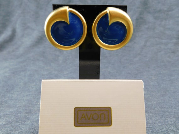 1987 Avon Capri Blue Satin Magic Clip On earrings… - image 1