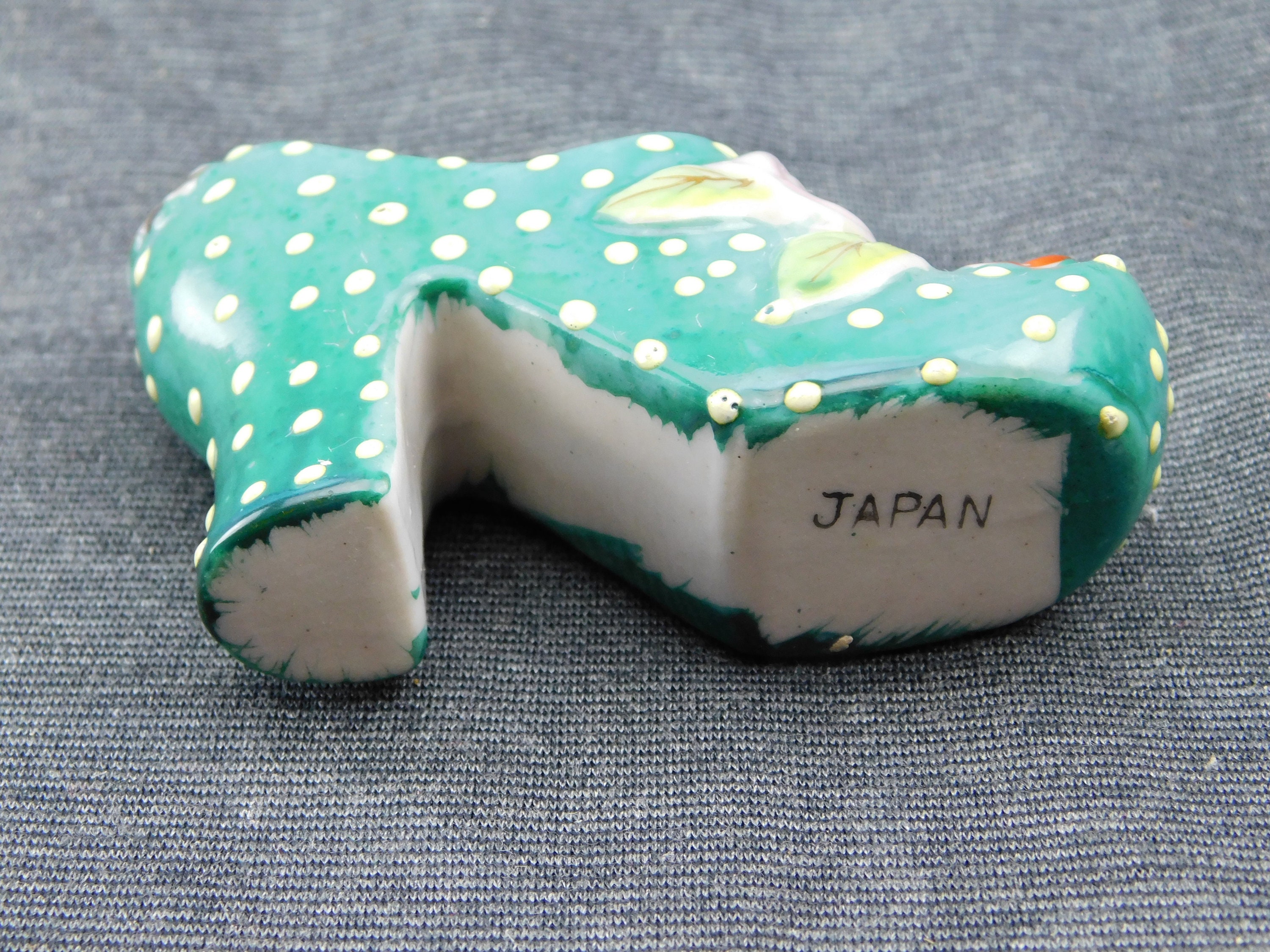 Vintage Made in Japan Ceramic Shoe 2 Tall by 3 Long Women's, High Heel, Green, Polka Dots, Flowers, Fancy, Gold, Collectible, Unusual - Etsy Vintage Made in Japan Ceramic Shoe 2 Tall by 3 Long Women's, High Heel, Green, Polka Dots, Flowers, Fancy, Gold, Collectible, Unusual - Etsy