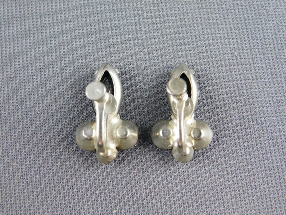 Great Pair of Clear and Black Rhinestone Screw Ba… - image 3