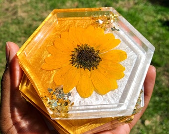 Real Sunflower Yellow Coasters, Mother's Day Gift, Set of 2 Resin Coasters, Gifts for the Home, Housewarming Gift, Perfect Realtor Gift