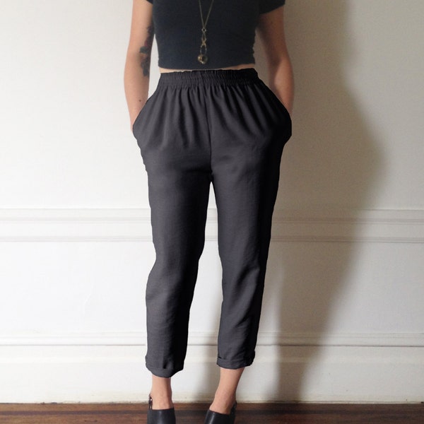 High Waist Cropped Trousers Color Black
