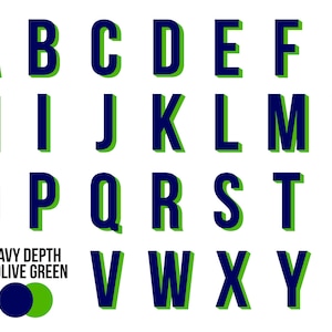 Puede incluir: Un alfabeto en azul marino y verde oliva con un efecto 3D. Las letras est&aacute;n delineadas en verde y tienen una sombra blanca. El texto "NAVY DEPTH & OLIVE GREEN" est&aacute; debajo del alfabeto.