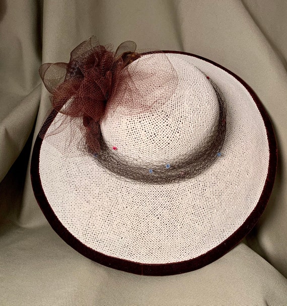 Ivory Straw Wide Brim Hat- Brown Trim of Feathers and  display picture 1