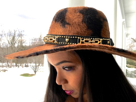 Elegant Black and Brown Hat with Fur Trim Elegant Churchwear Fleece Hat & Glove Set with Faux Fur Trim  main image 4