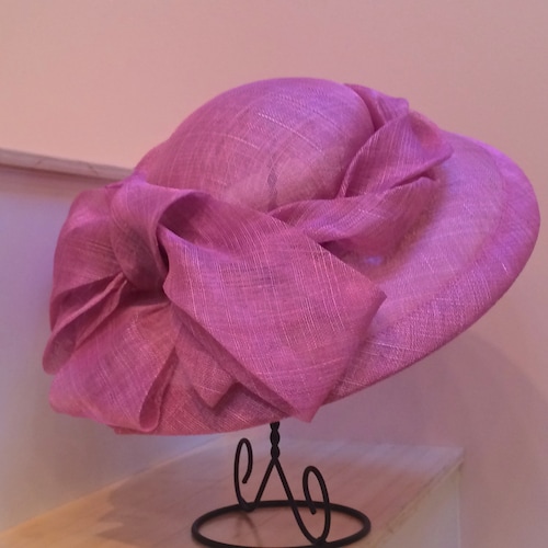 Hand Painted Sunset Cloche! WEARABLE ART! White Cloche Hat  display picture 2