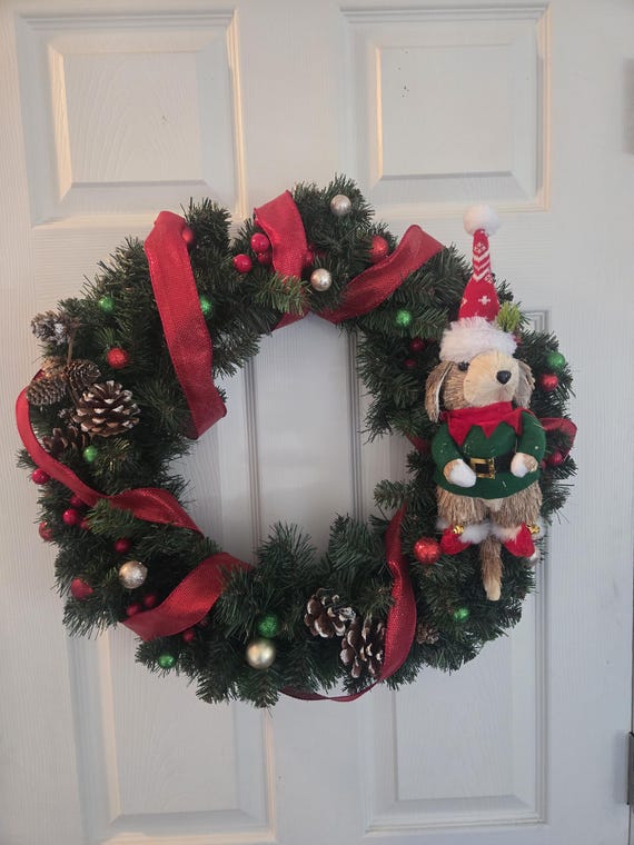 Cute Critter Holiday Wreath