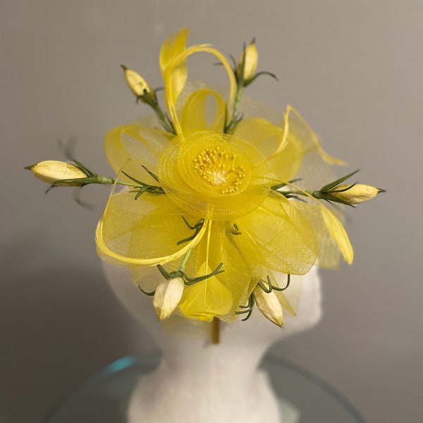 Kentucky Derby yellow fascinator “Lemon Lady"