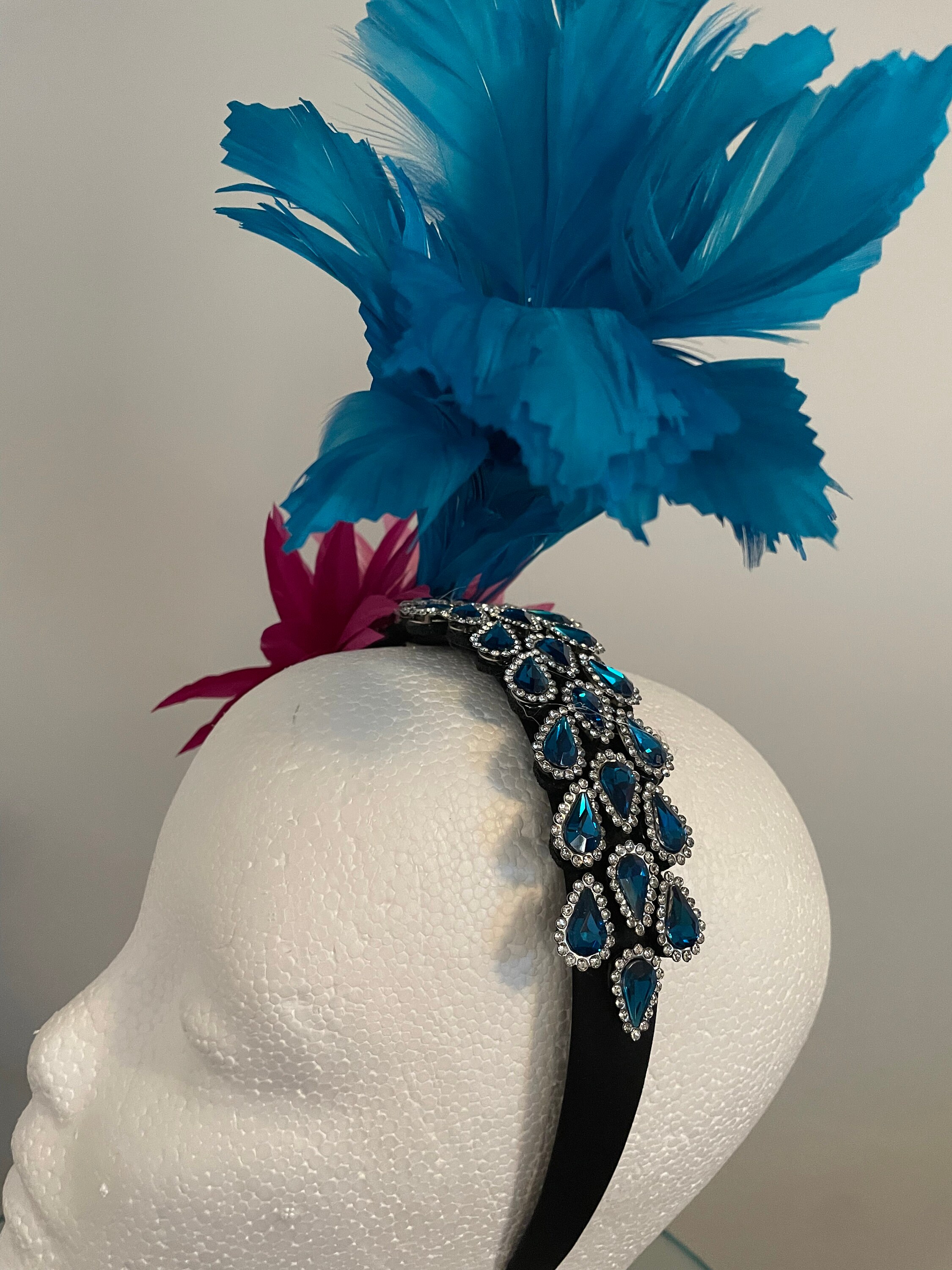 Kentucky Derby Hot Pink and Blue Fascinator  display picture 2