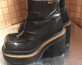 19 Insanely Unique Thrift Shops You Need To Visit ASAP 19 Insanely Unique Thrift Shops You Need To Visit ASAP