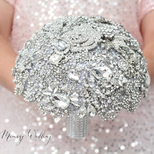 Brooch bouquet. Silver bouquet. Winter bridal bouquet. Wedding bouquet. Bling crystal bouquet