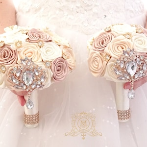 Champagne pearl bridesmaids brooch bouquet