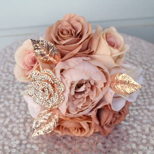 Champagne Wedding bouquet. Blush pink rose gold brooch bouquet. Bridal bouquet. Silk flowers bouquet Bridesmaids bouquet