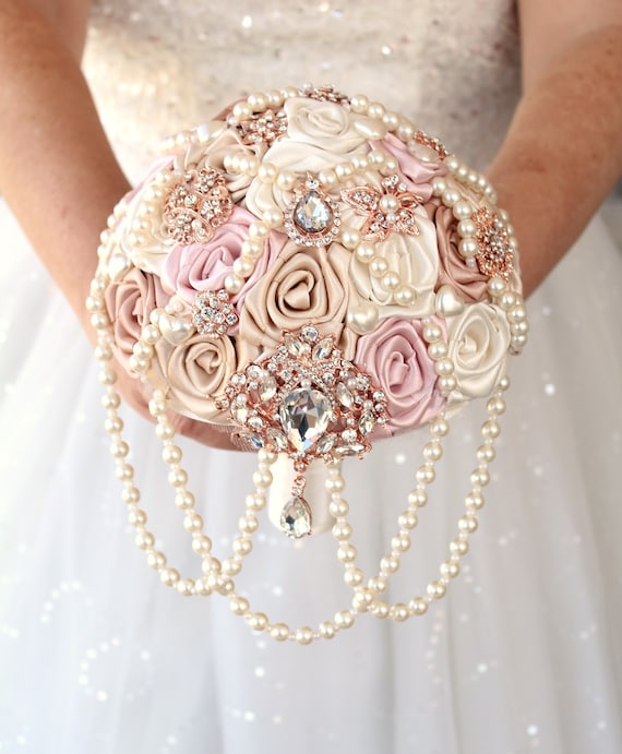 Quinceanera Brooch Blush Pink Wedding Pearl