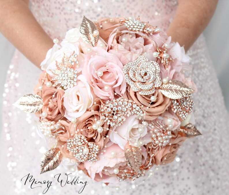 Champagne Wedding bouquet. Blush pink rose gold brooch bouquet. Bridal bouquet. Silk flowers bouquet Bridal bouquet