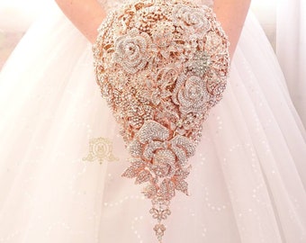 Wedding bouquet. Rose gold teardrop brooch bouquet for luxury princess style by MemoryWedding