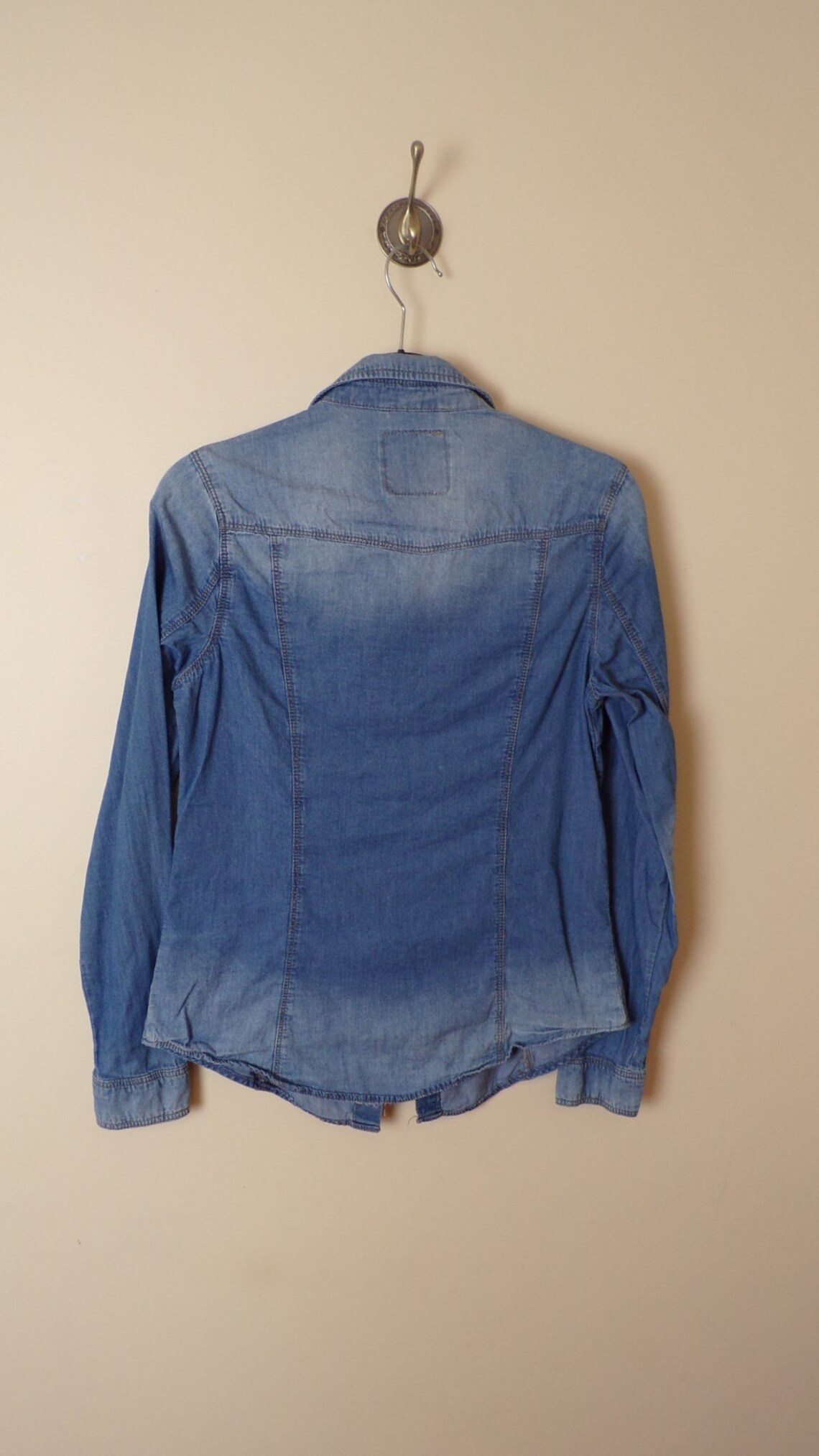 women's denim shirt with snaps