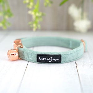 Green Cat Collar with Bell, Personalized Cat Collar Tag Optional, Tiny Small Dog Poppy Collar With Bow Tie, Custom Christmas Gift for Cat