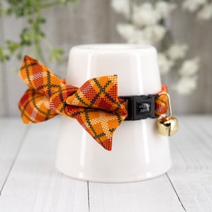 Breakaway Cat Collar with bell, Orange Plaid Cat Collar Breakaway, Fall Theme Halloween Thanksgiving Pumpkin Breakaway Cat Small Dog Collar