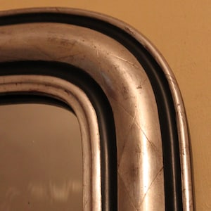 Mirror &quot;vintage-modern&quot;: Silver mirror (Louis-Philippe, french), silver leaves and black color
