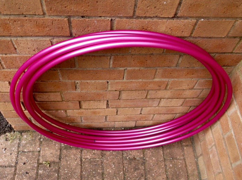AdvancedPerformance Polypro Hula Hoop Metallic Rubellite Pink