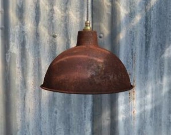 Plafoniera Officina : Laboratorio luce di stile vintage in acciaio arrugginito etsy