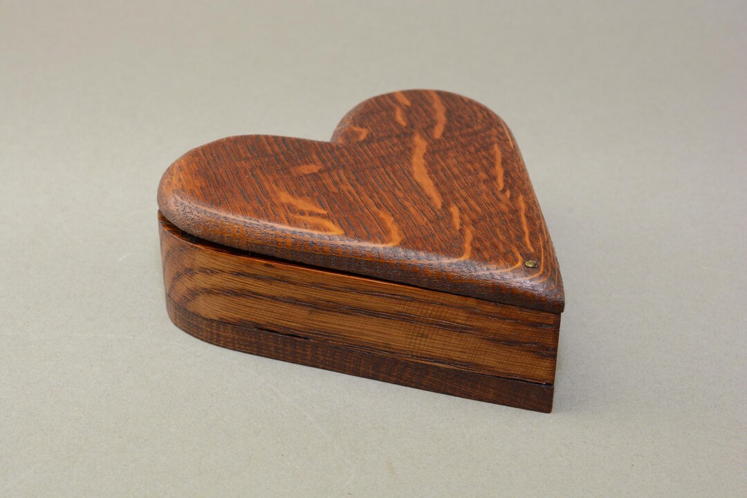 Token Heart Box Antique Hand Made Oak Heart Shaped Love Token Box - Etsy