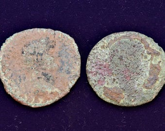 Two Ancient Roman Dupondius bronze coins circa.100-300AD K8
