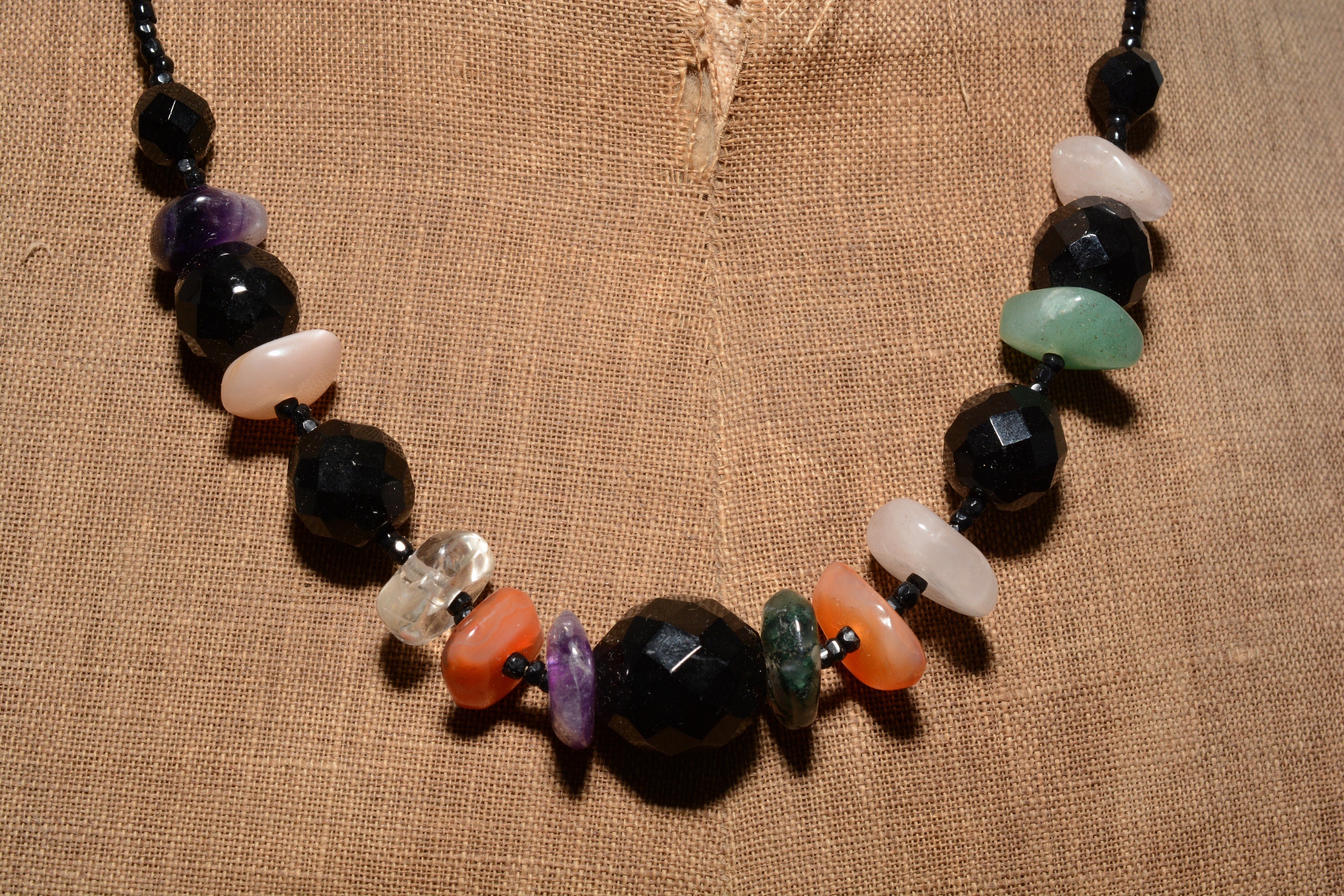 Collier Long Vintage En Perles De Jais - 134 Cm - Noir, Très Bon État - Occasion
