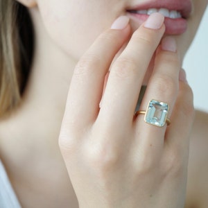 Aquamarine Cocktail Ring image 10