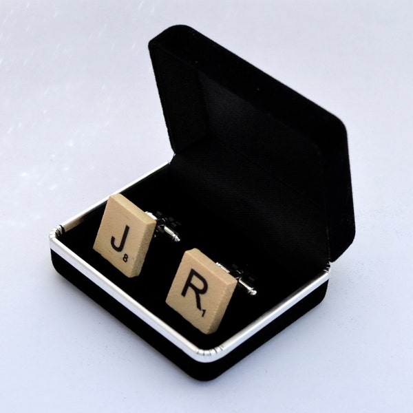 Boutons de manchette Scrabble en bois Boutons de manchette Scrabble en bois Boutons de manchette en bois