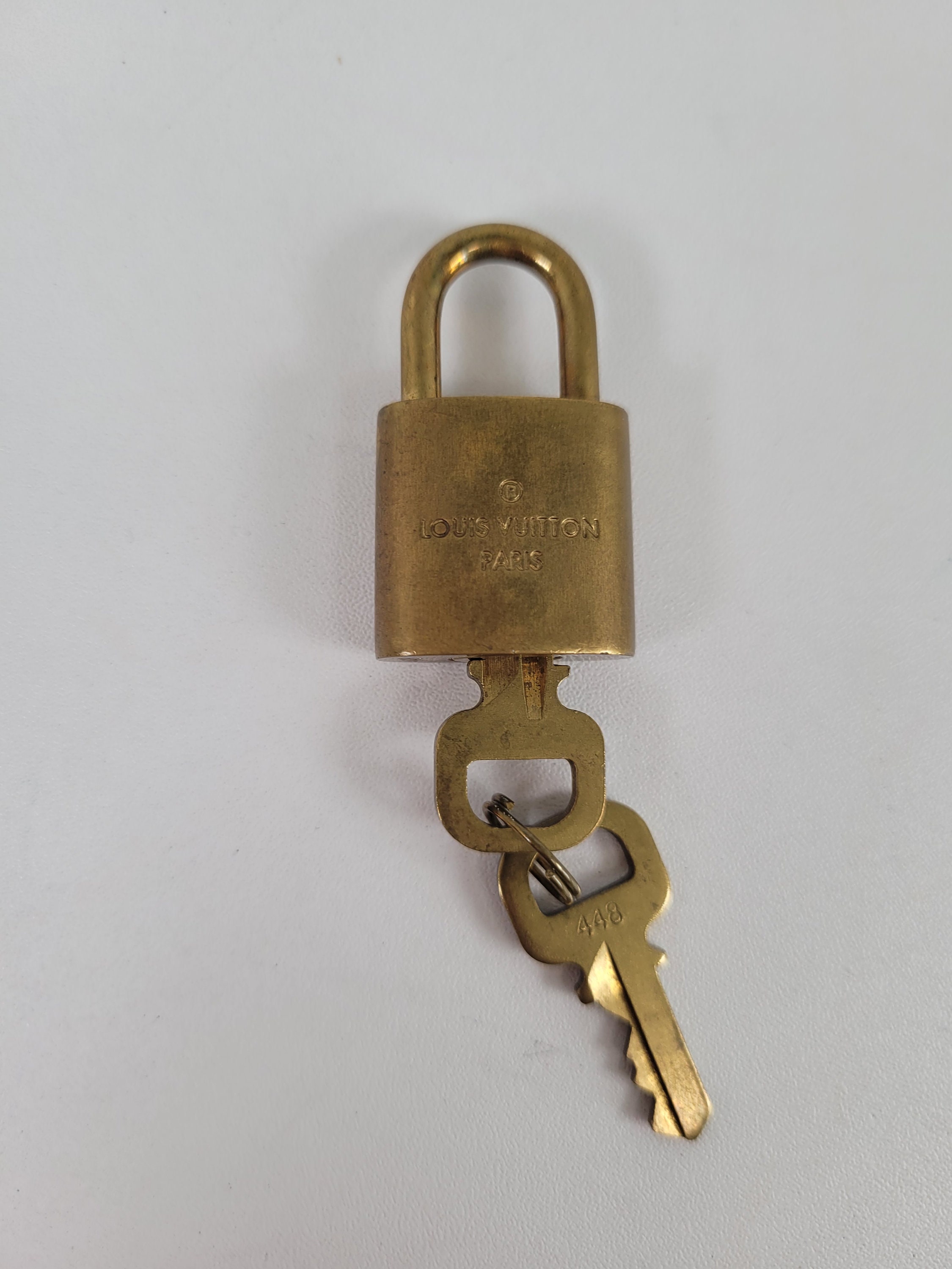 LV Louis Vuitton Brass Padlock With a Key for Speedy/keepall 