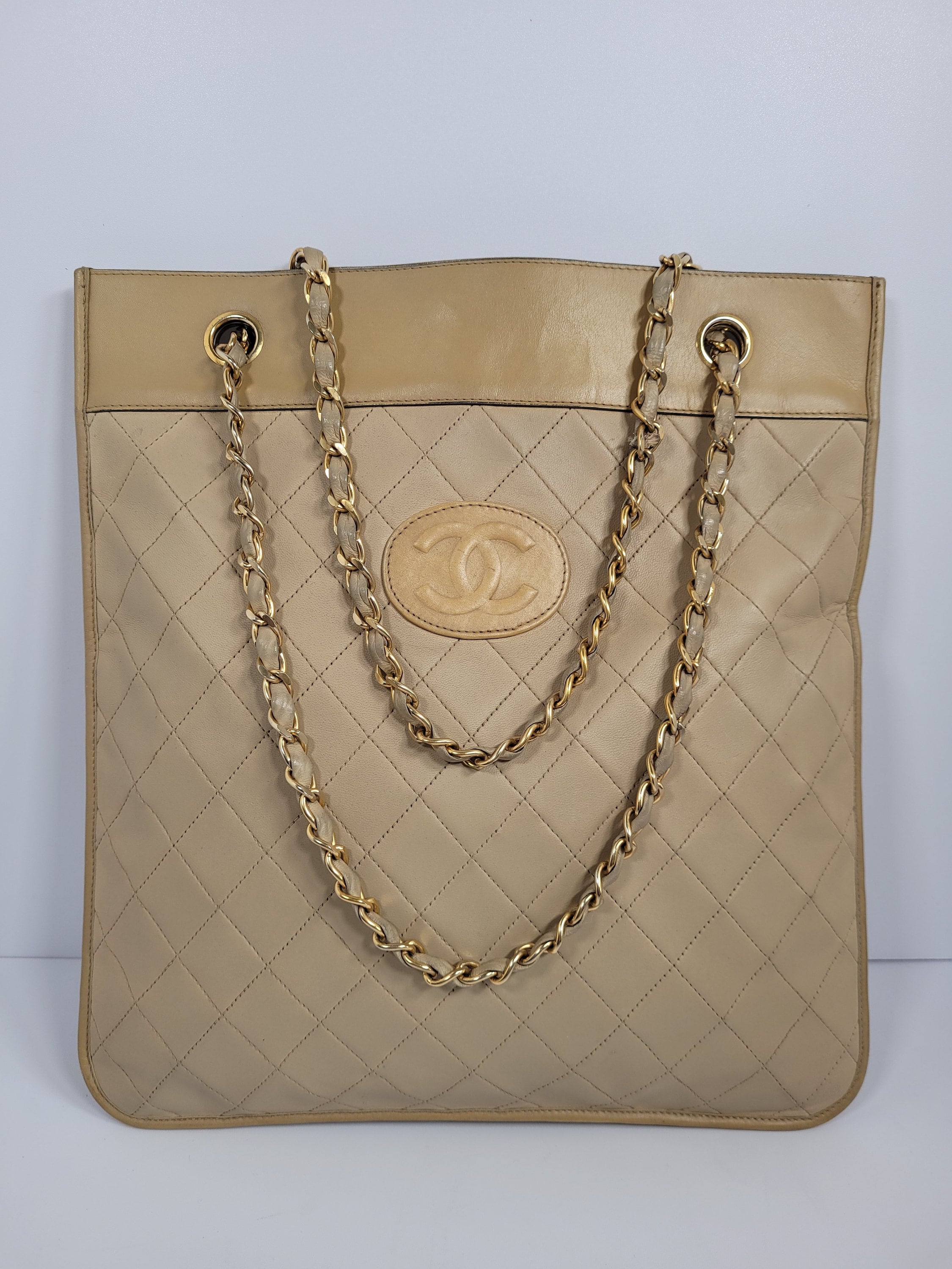Chanel white tote bag online