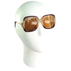 Armação de óculos vintage NiGuRa Swing MB667 oversized dos anos 80, com lentes degradê marrom.