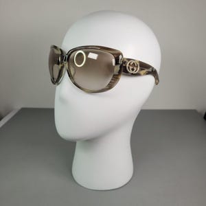 Gucci Y2K Oversized Sunglasses | Vintage Brown Designer  display picture 3