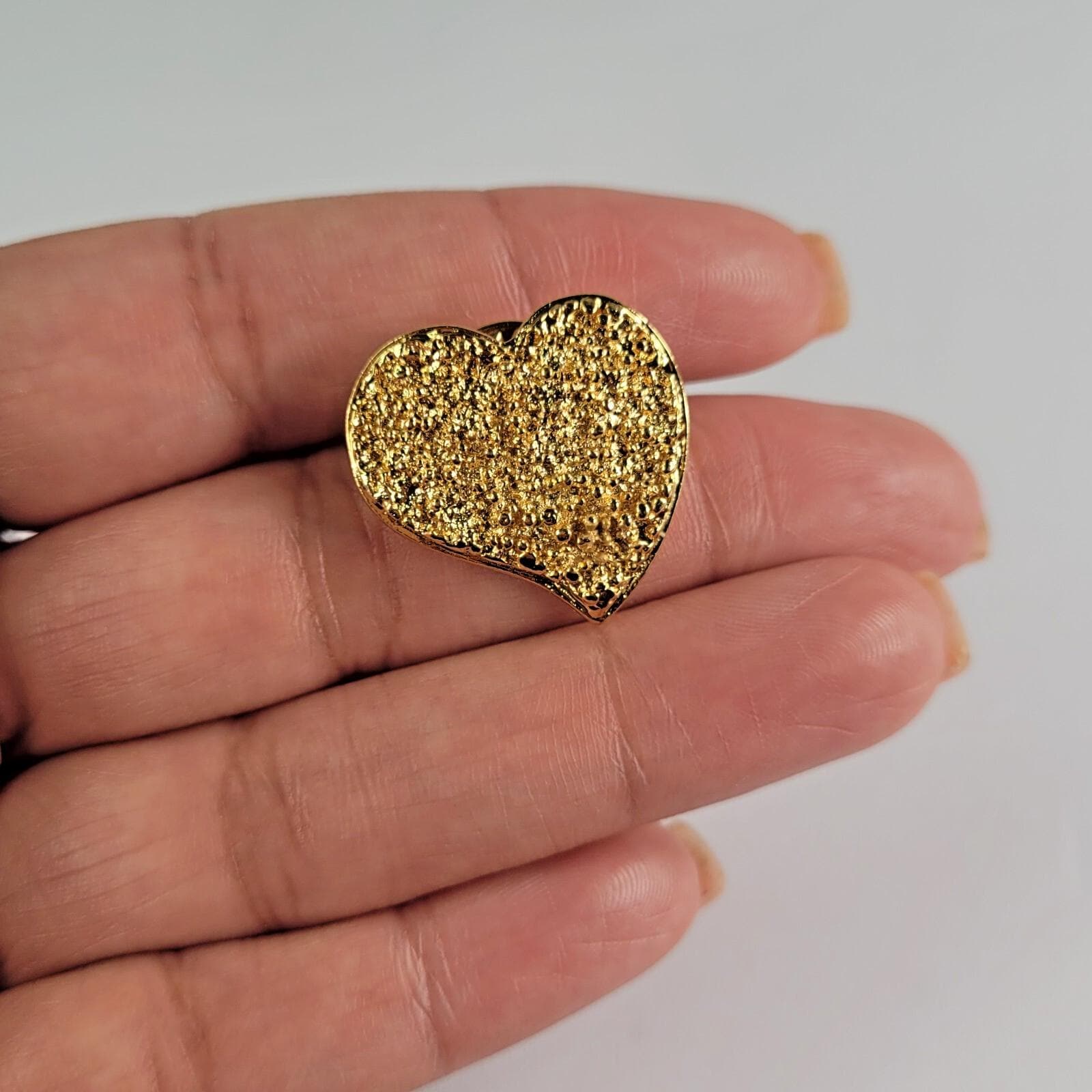 イヴ・サンローラン - ヴィンテージ レッド ハート ブローチ - Etsy