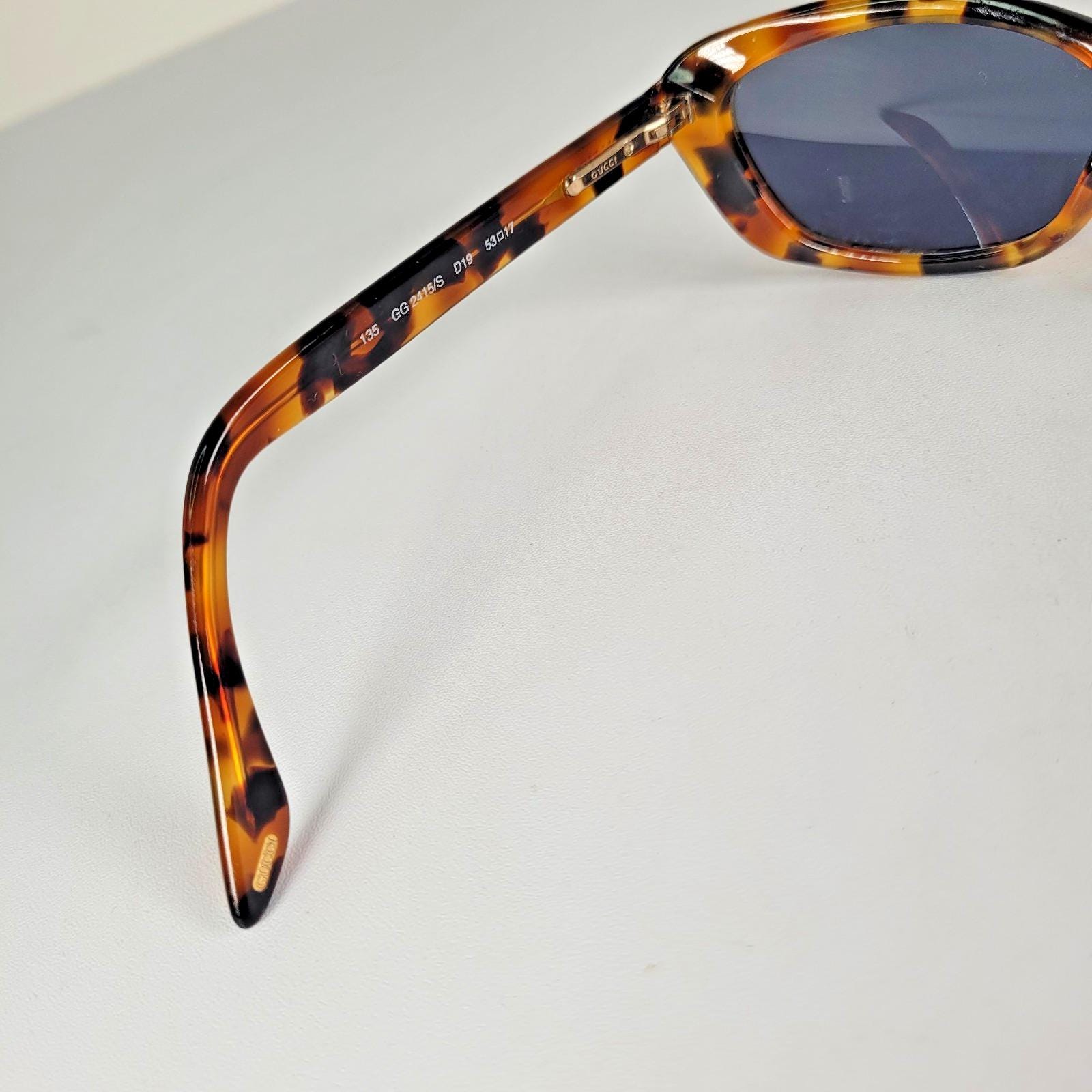Vintage 90s Gucci GG2415/S Brown Tortoiseshell Sunglasses