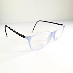 Silhouette SPX 1563 Blau - Rechteckige Brillenfassung – Leichtes Design aus Österreich