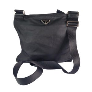 Bolsa vintage PRADA Tessuto preta de nylon, bolsa transversal, unissex, autêntica, de grife, com bolsa para pó, moda minimalista