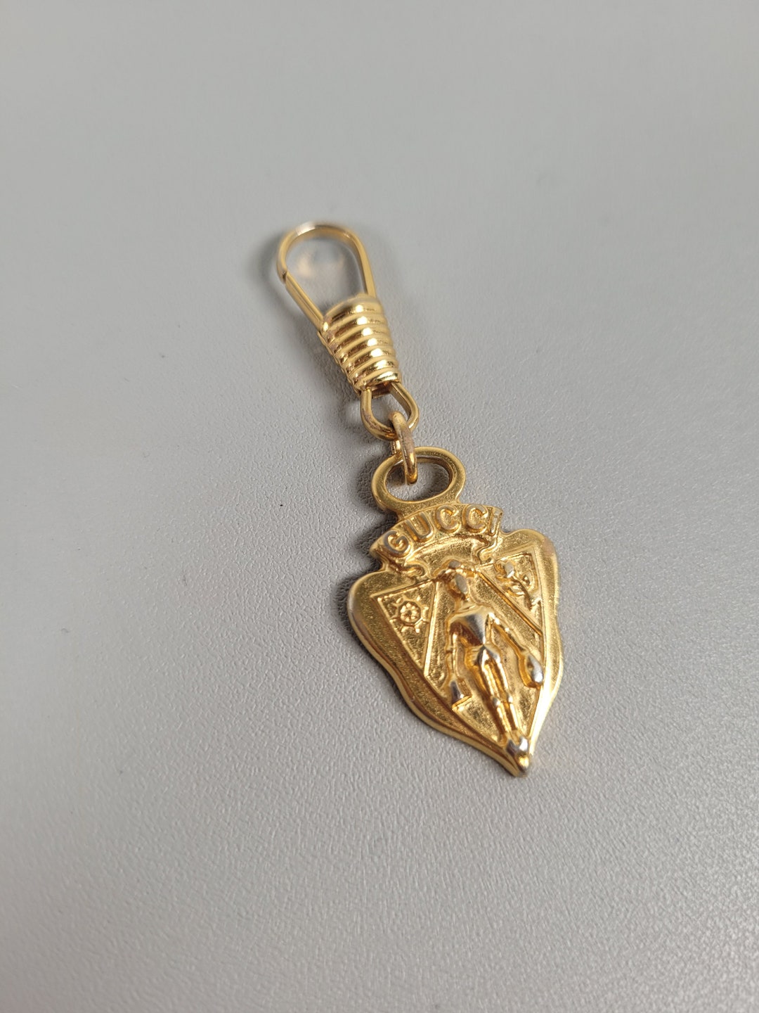 GUCCI Bag Charm. Gucci Gold Crest Handbag Vintage Zipper Pull Etsy