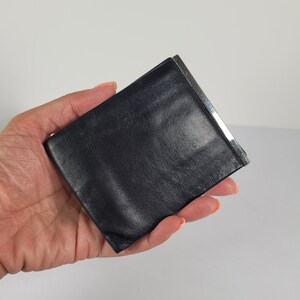 Gucci Wallet Wallet Men  Bumble bee print, Printed wallets, Gucci wallet