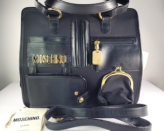 Vintage Moschino Redwall Heart Bag: 1990s Black Leather Round