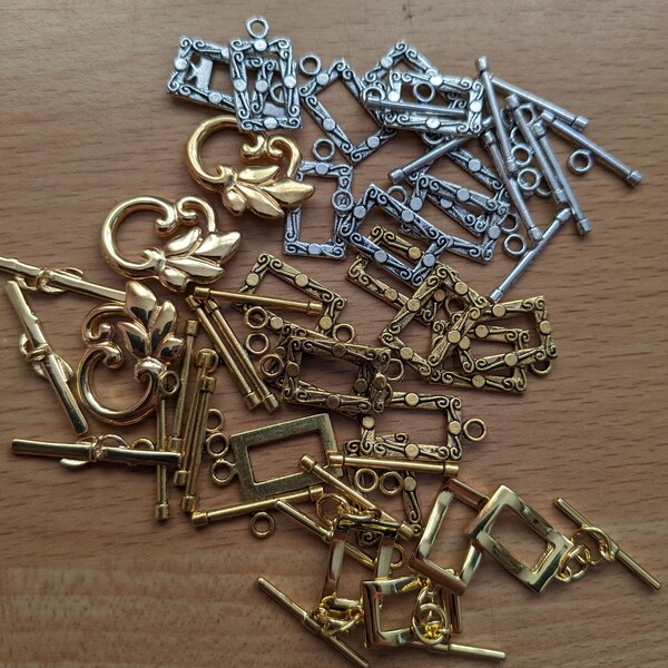 TOGGLE CLASPS - Bargain Pack. 27 Assorted Toggle Clasps in Different Finishes