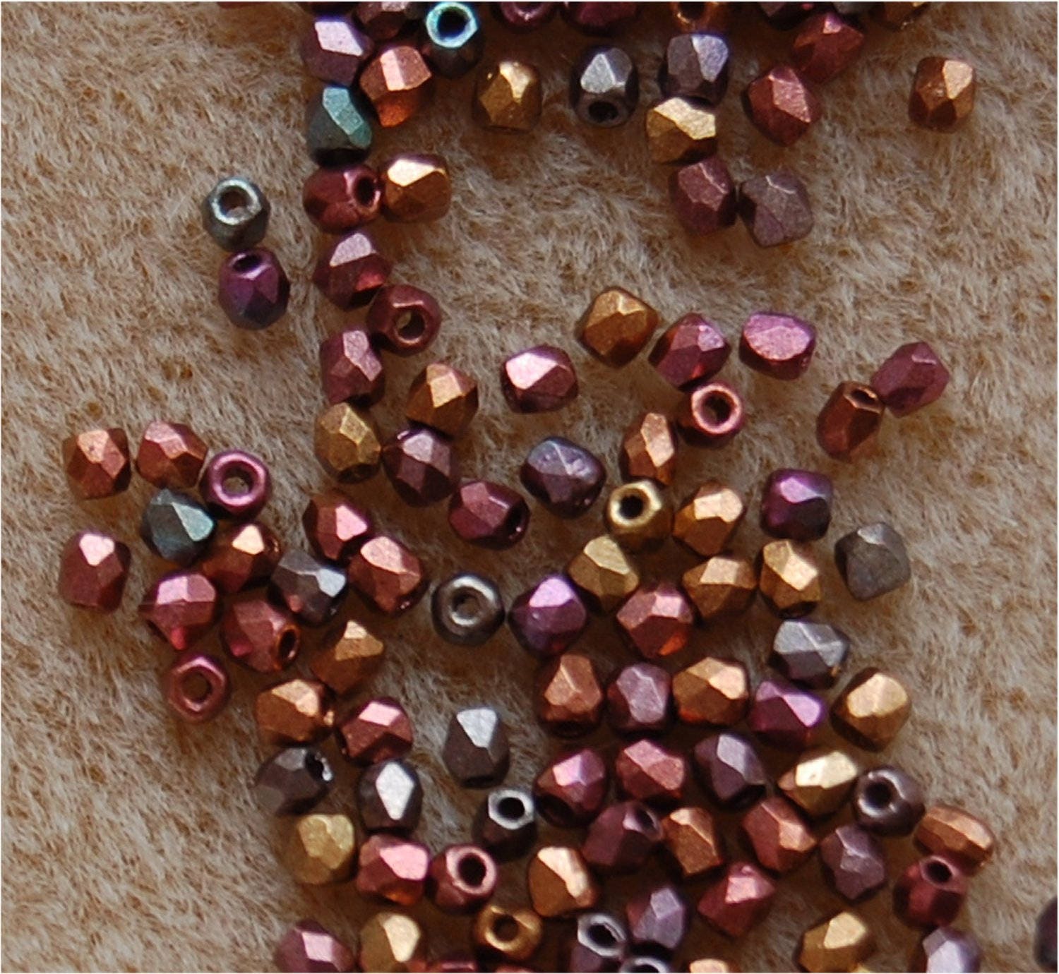 FIRE POLISH Beads True 2mm Violet Rainbow 00030/01640 sold | Etsy