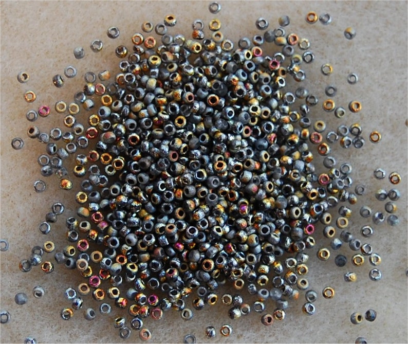 sold in units of approx 10 gms. Etched Crystal Marea Full SEED Beads Czech Size 11