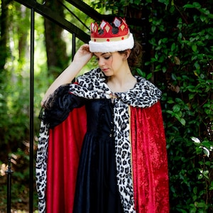 Royal King or Queen Cloak with Plush Trim and metal clasp |  LARP Cosplay Medieval Prince, Princess, Wisemen Cape