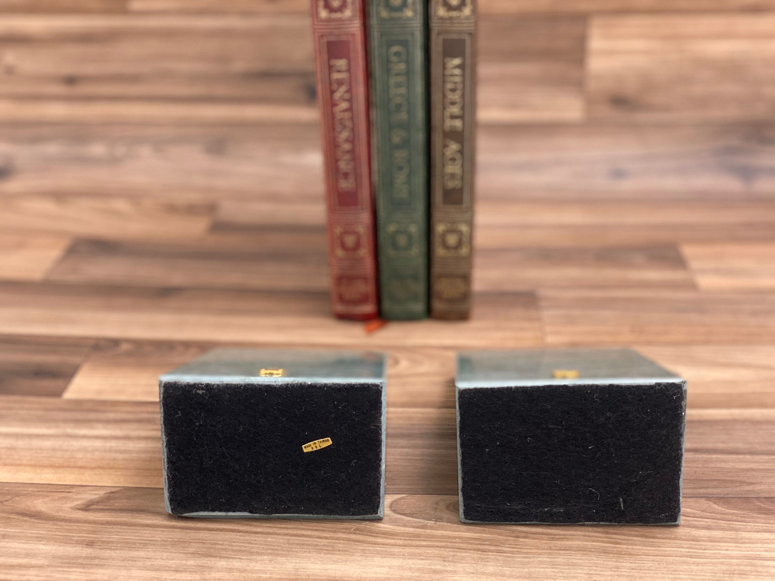 vintage bookends vintage bookends