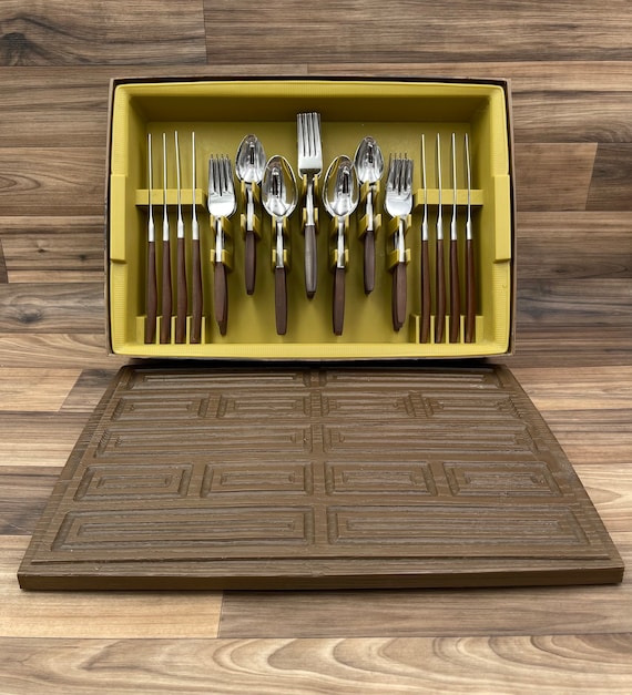 Ekco Eterna Canoe Flatware set, Danish Modern stainless silverware, Faux Rosewood handle, silverware chest